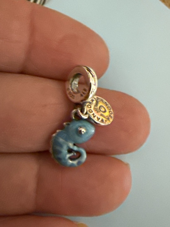 Pandora Blue Seahorse Enamel Dangle Charm - Picture 3 of 7